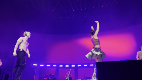 Maan de Steenwinkel - Upskirt - Goldband Ziggo Dome Concert (8-11-2024) (21)